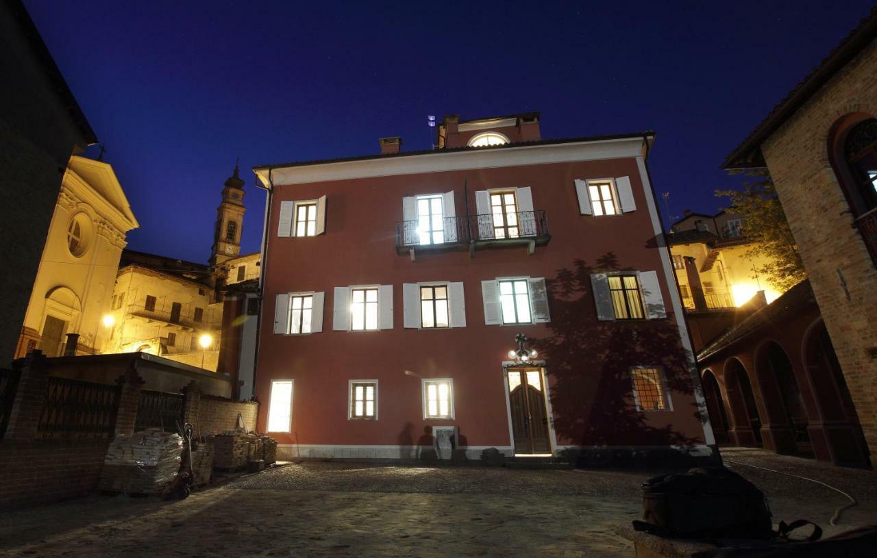 Aparthotel La Rocca Di Efisio Costigliole d'Asti Exterior foto