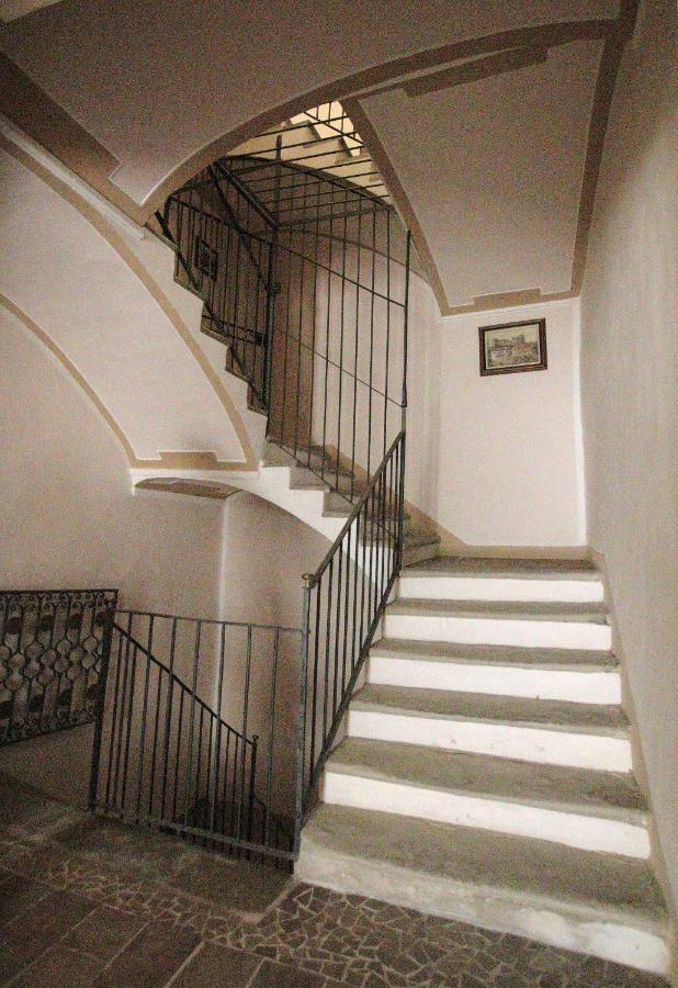 Aparthotel La Rocca Di Efisio Costigliole d'Asti Exterior foto